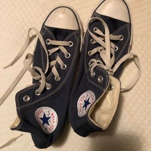 Navy converse